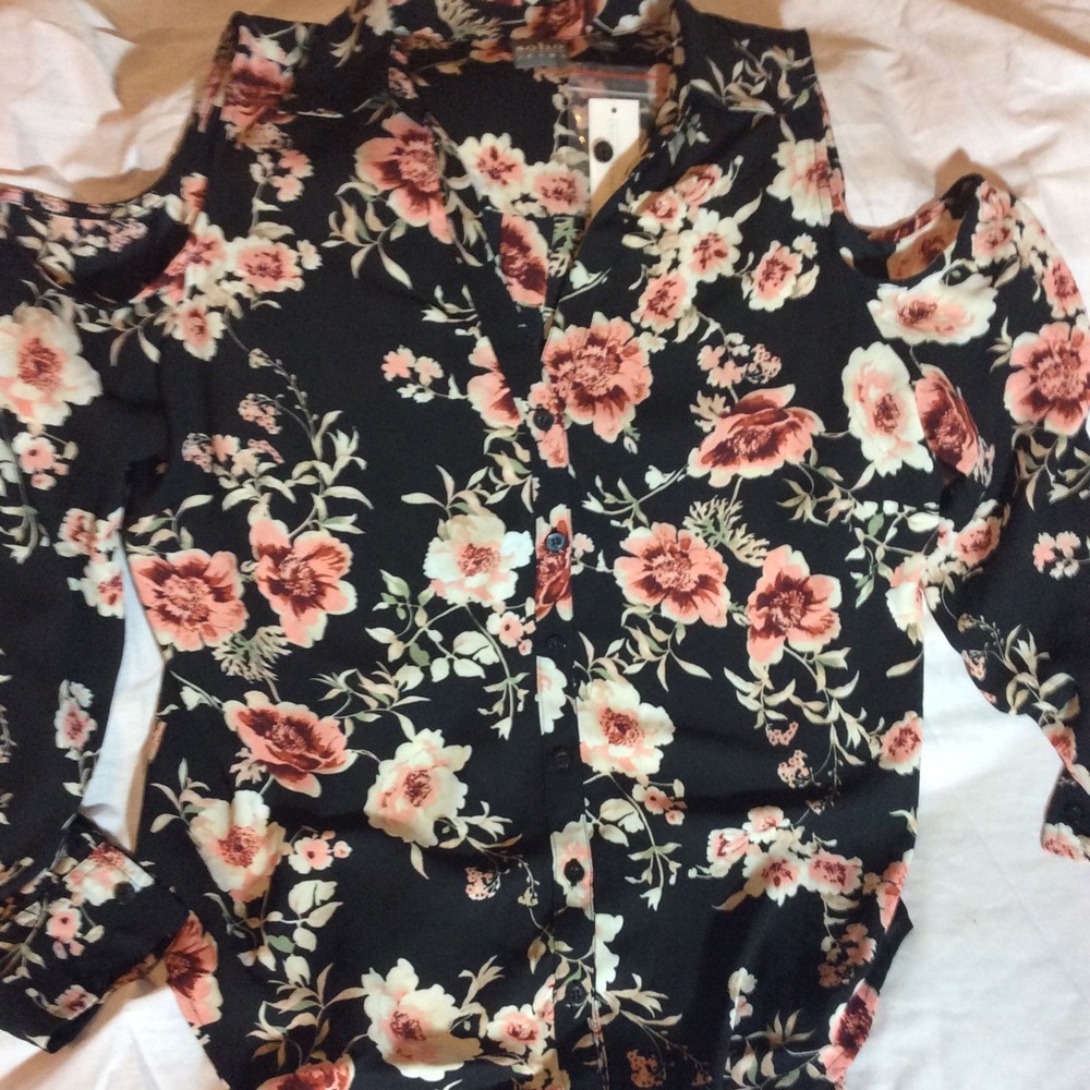 Soho New York flower blouse